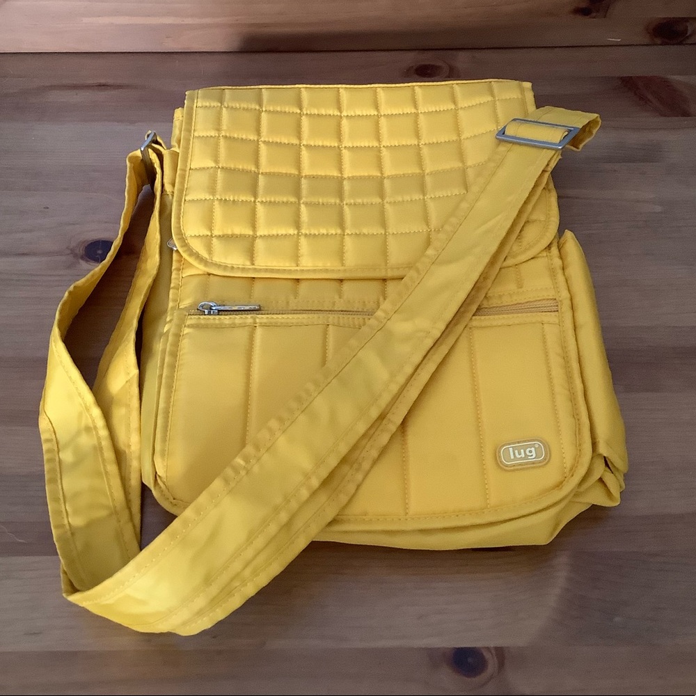 2/ 30$ - LUG Crossbody Bag